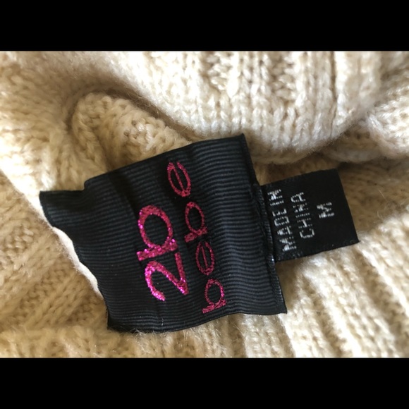Bebe Sweater - Picture 5 of 5